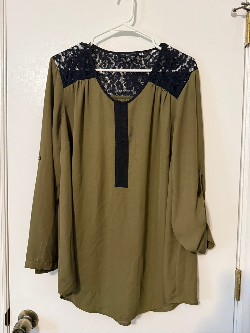 Signature Studio Olive Tunic with Black Lace Yoke